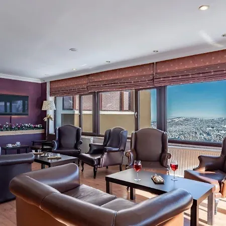 Uslan Hotel