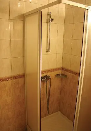 Hotel Uslan 4*