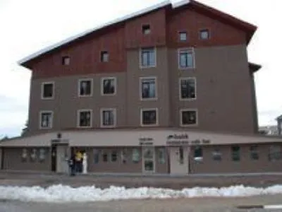 Uslan Hotel